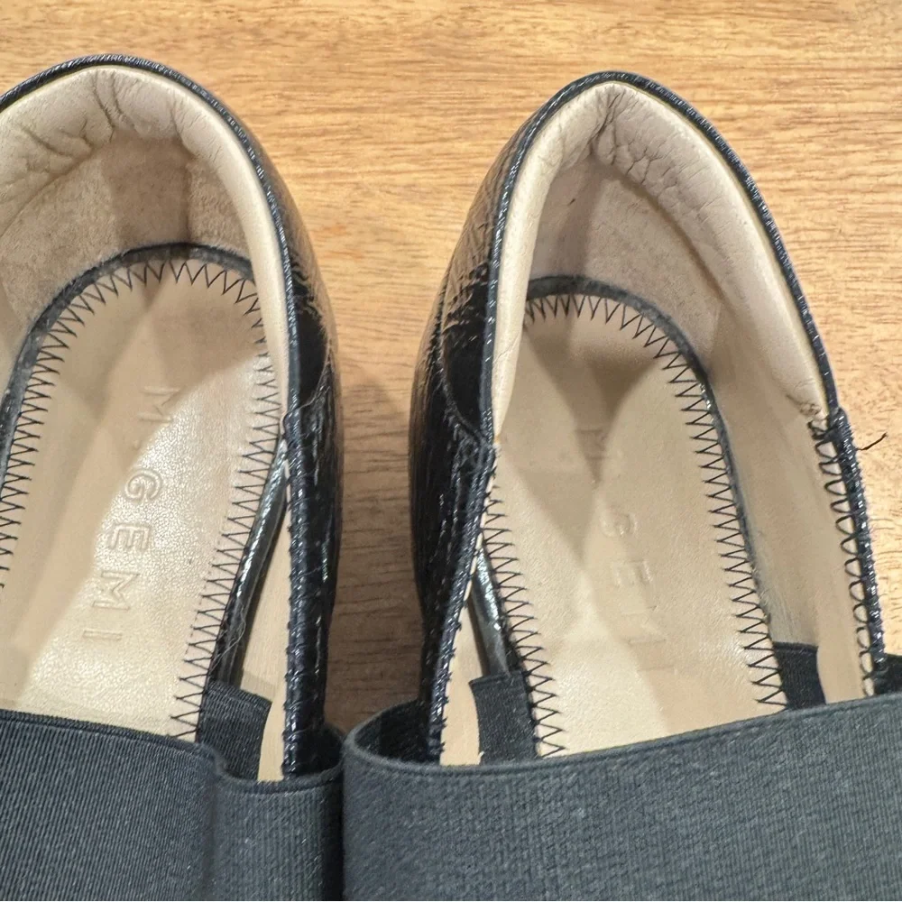 M Gemi Black Patent Mary Jane Flats Women’s 36.5 6.5 with Elastic Strap Italy
